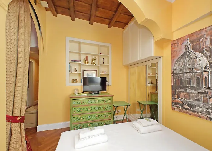 Pantheon Luxury Apartament *